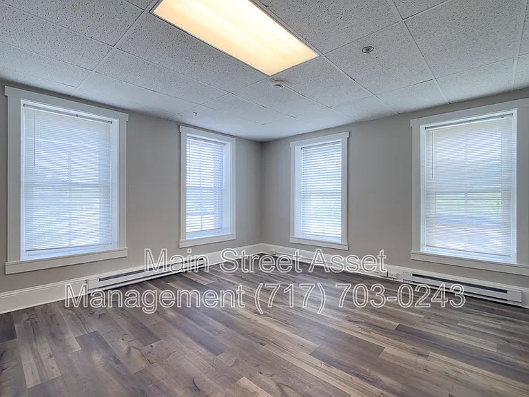 100 S Front St #1 — Photo 11