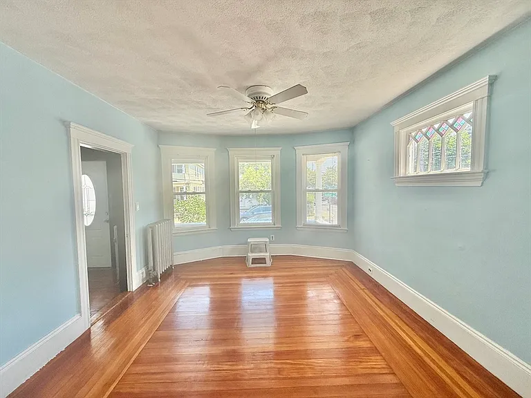 39 Dunbar Ave #1 — Photo 23