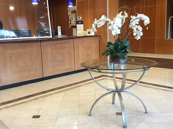 3rd image of 60 Parkway Dr E APT 7M