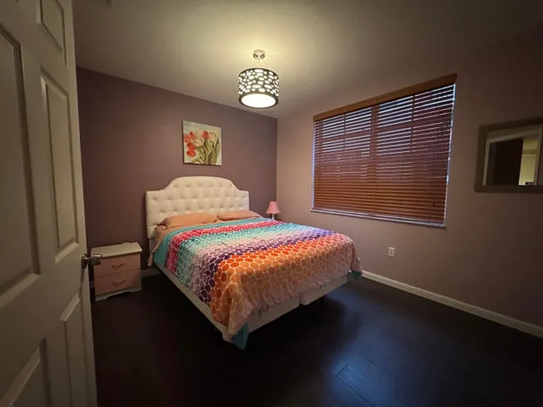 1033 NE 17th Way #604 — Photo 12
