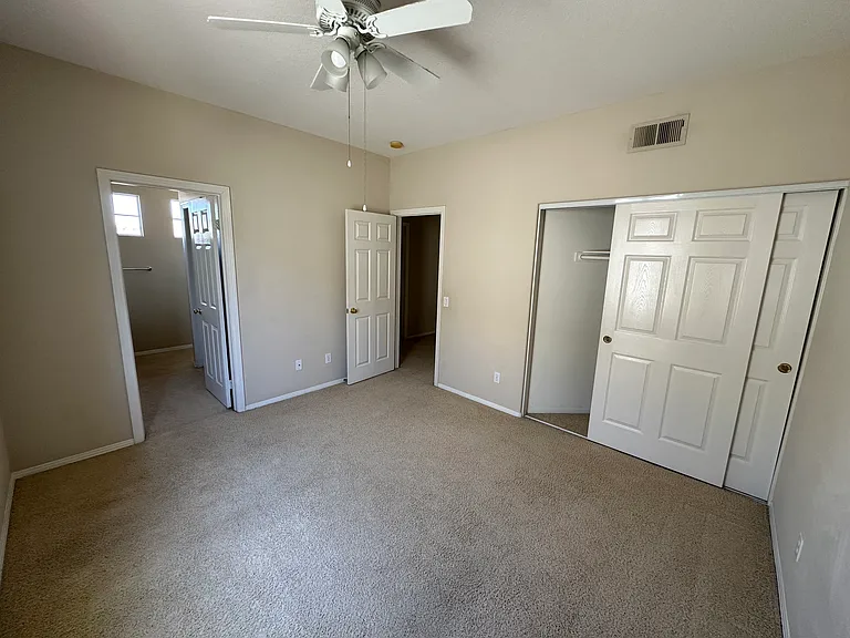 932 Torrey Pines Pl — Photo 13