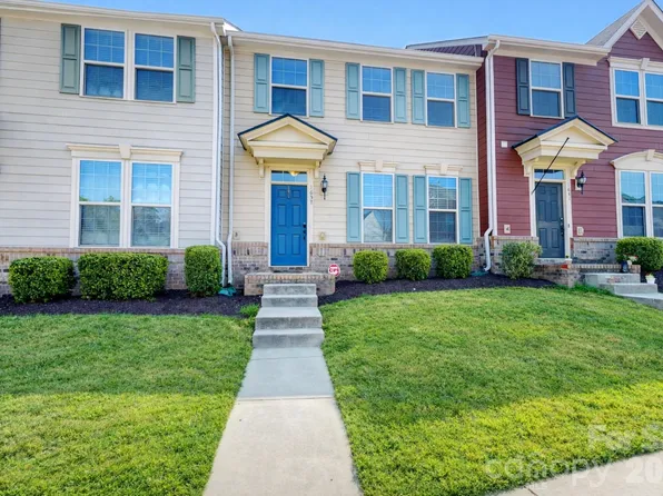 1637 Fleetwood Dr, Charlotte, NC 28208