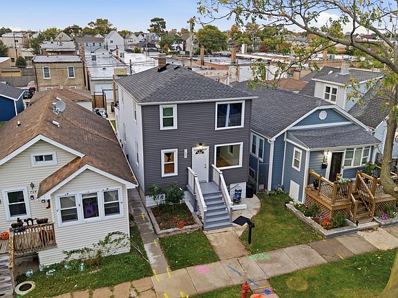 2nd image of 7640 W 63rd Pl