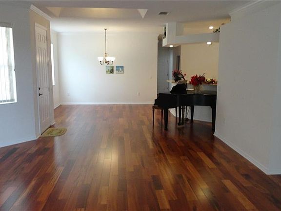 5th image of 7525 Berna Ln