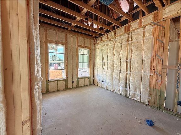3rd image of 2223 Terrilyn Ct