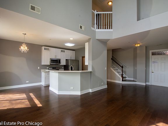 Modern Open Floor Plan 