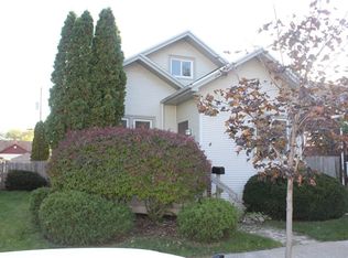 2117 Green St, Racine, WI 53402