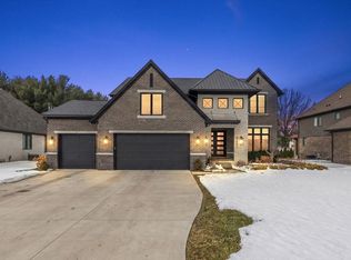 52801 Royal Park Ave, Shelby Township, MI 48315