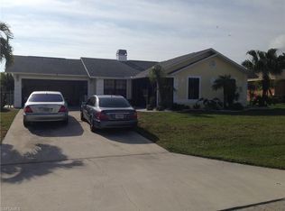2022 NE 3rd St, Cape Coral, FL 33909