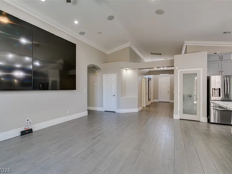 10002 Long Barrow Ct — Photo 16