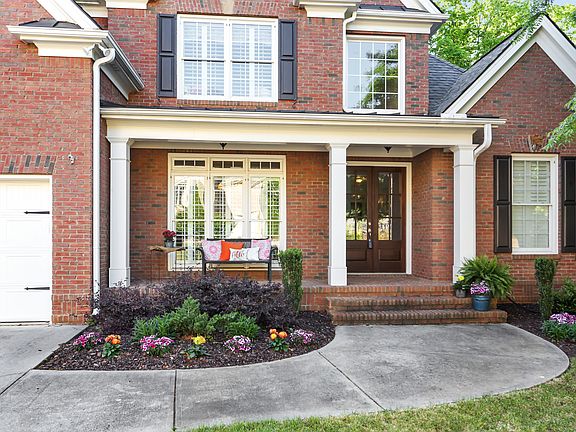 2nd image of 2220 Blackwell Chase Ct