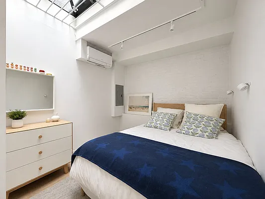 Bedroom, photo 3