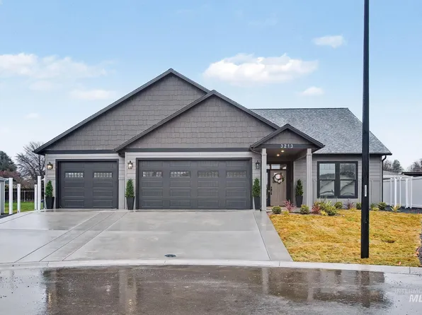 3213 Blackhawk Ct, Lewiston, ID 83501