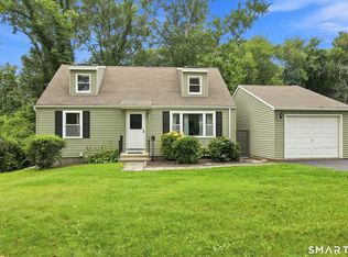 1448 New Haven Ave, Milford, CT 06460