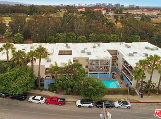 330 S Barrington ##312, Barrington, CA 90049