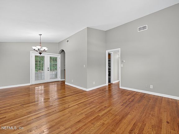 5th image of 4152 ARCOT Circle