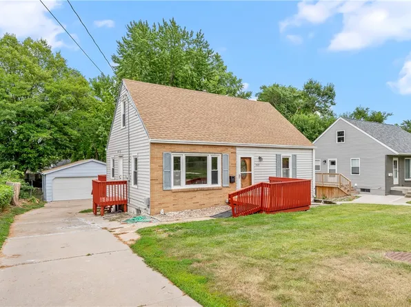 1409 63rd St, Des Moines, IA 50311