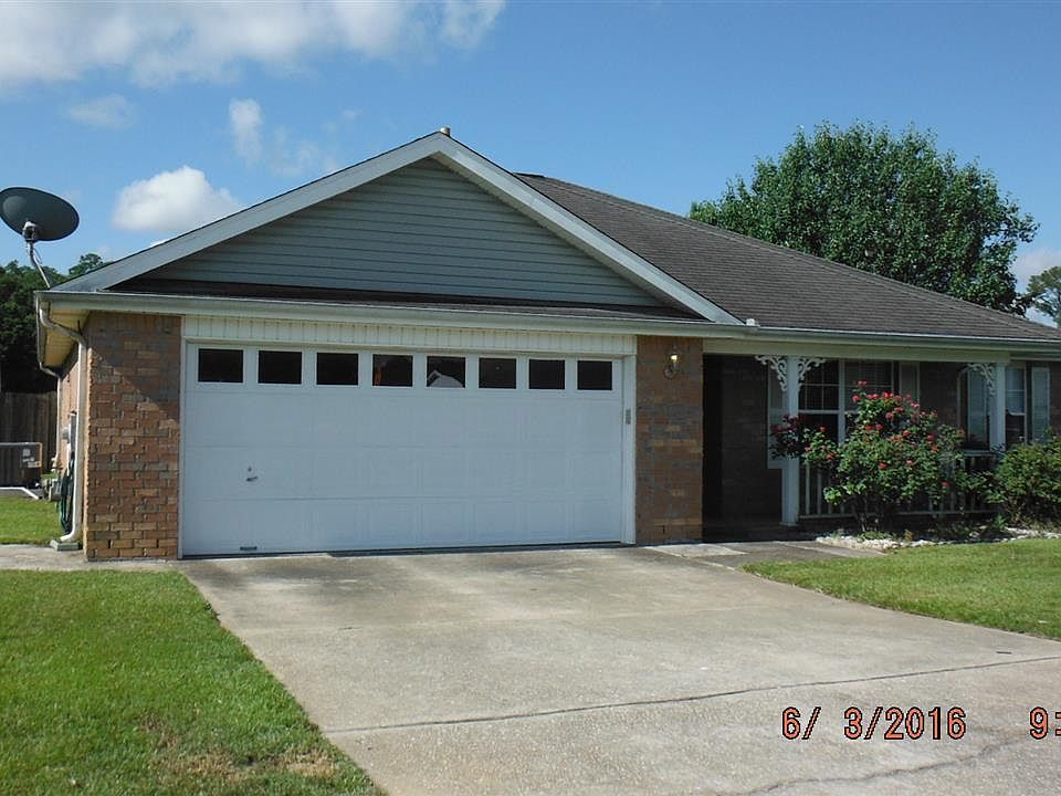 1st image of 2805 Windchester Dr