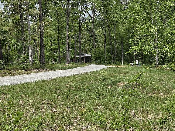 5th image of 25470 State Highway Uu