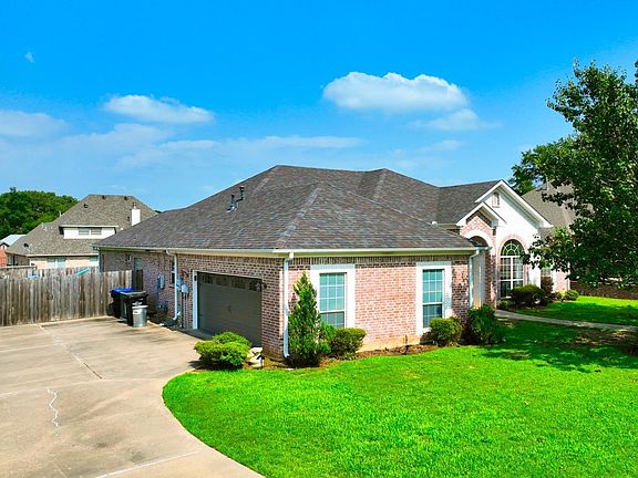 4th image of 3806 Lavelle Ct