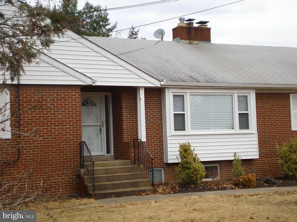 3111 Ritchie Rd