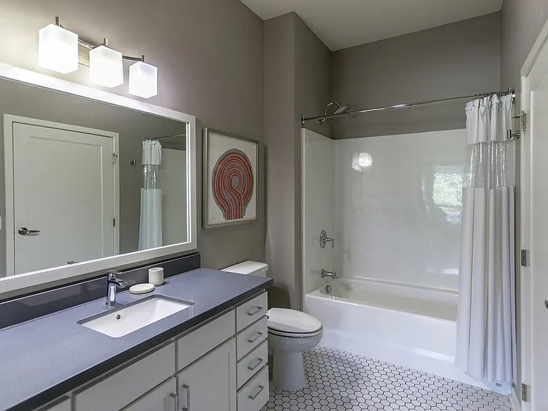 Arcata Apartments — Photo 10