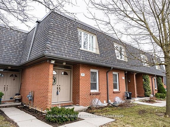 2nd image of 44 Homestead Cres #60
