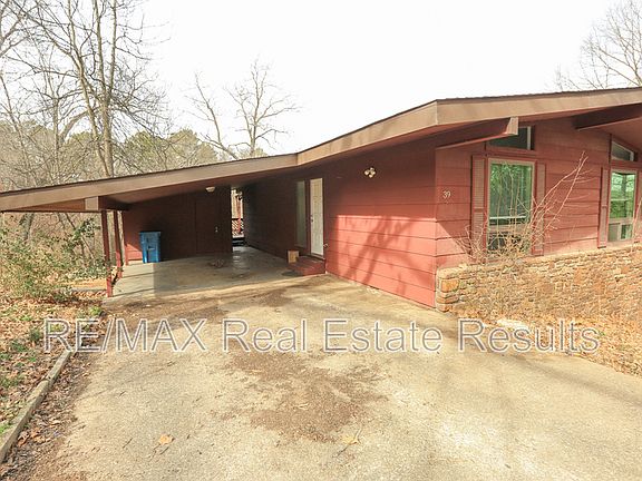 4th image of 39 Sheneman Dr