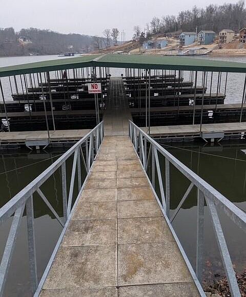 2nd image of Eagle Ter