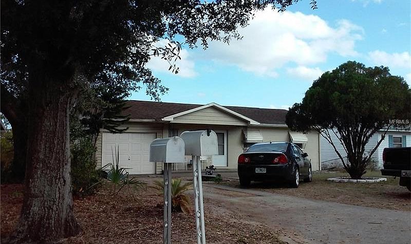 1st image of 1135 Lakeview Dr