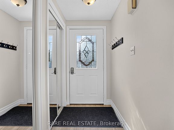 5th image of 46 Ridgeway Ave
