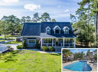 2005 Country Club Drive, Hampstead, NC 28443