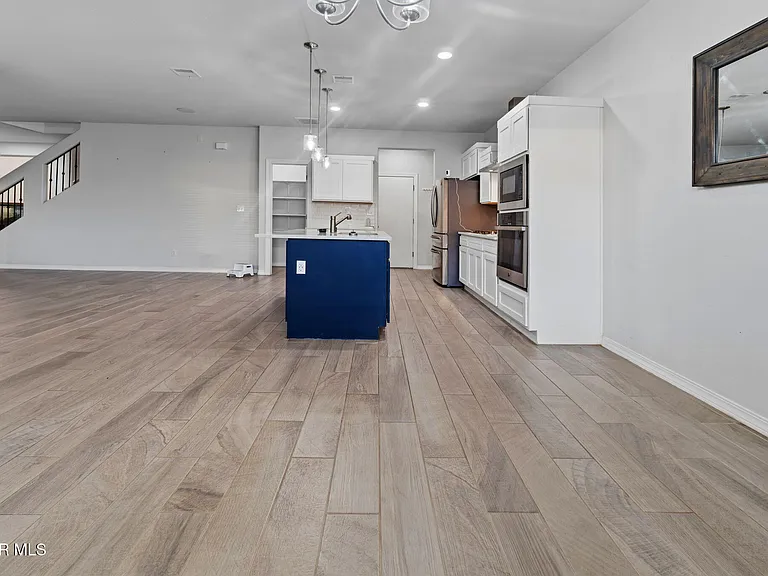 917 Airship Pl — Photo 22