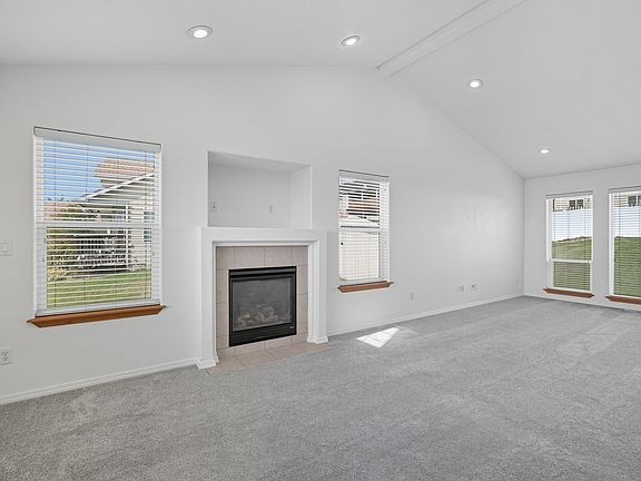 3rd image of 1110 N Olson Hill Ct