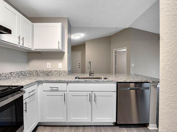 5th image of 13675 Lake Vining Dr #595fm8zaz