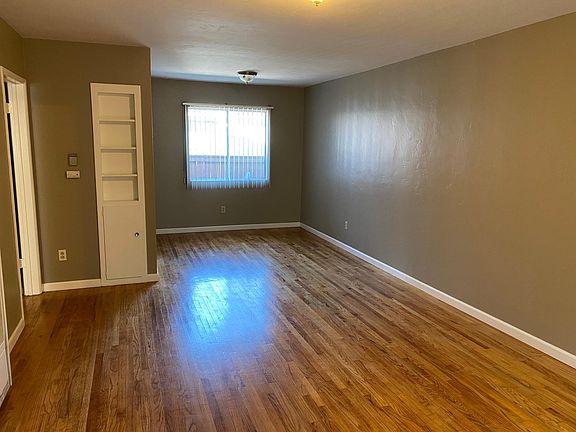 3rd image of 4552 1/2 Utah St