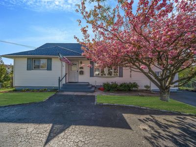 760 Higbie Lane, West Islip, NY, 11795