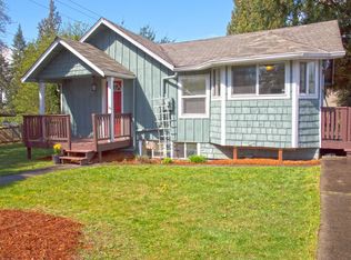 2526 SW 106th St, Seattle, WA 98146