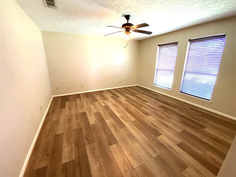 22522 Smokey Hill Dr — Photo 8