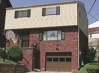 133 E Woodford Ave, Pittsburgh, PA 15210