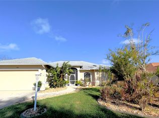 5831 Cleveland Rd, Venice, FL 34293