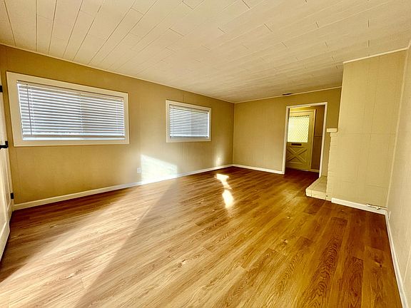 2nd image of 10217 S Tantau Ave