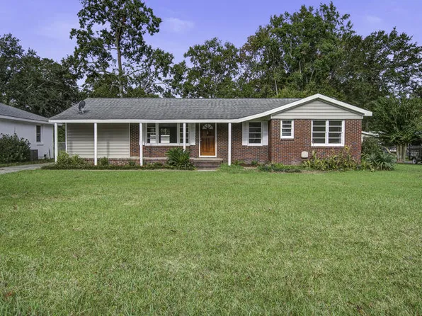 121 Matheny Dr, Goose Creek, SC 29445