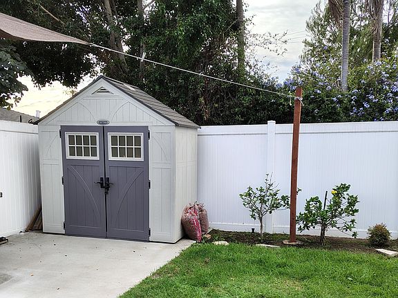 Shed