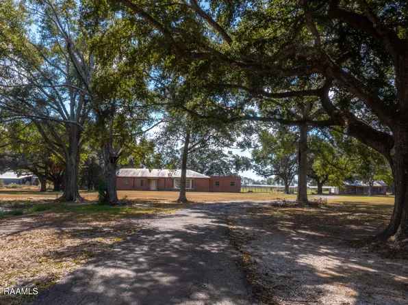 1950 W Main St, Ville Platte, LA 70586