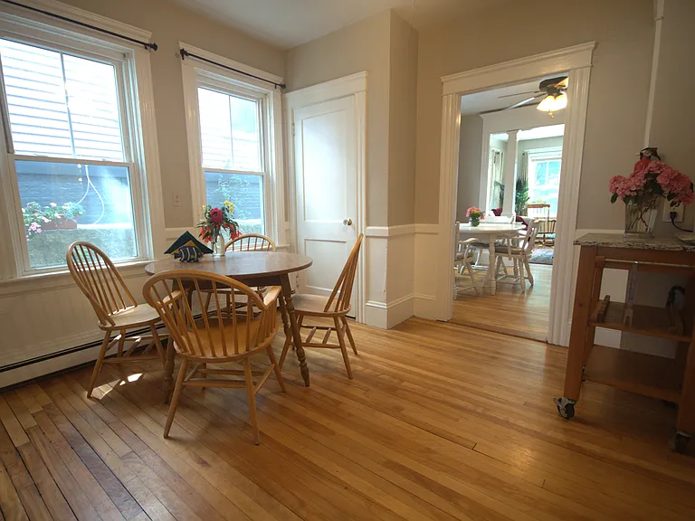 218 Howell St #2 — Photo 6