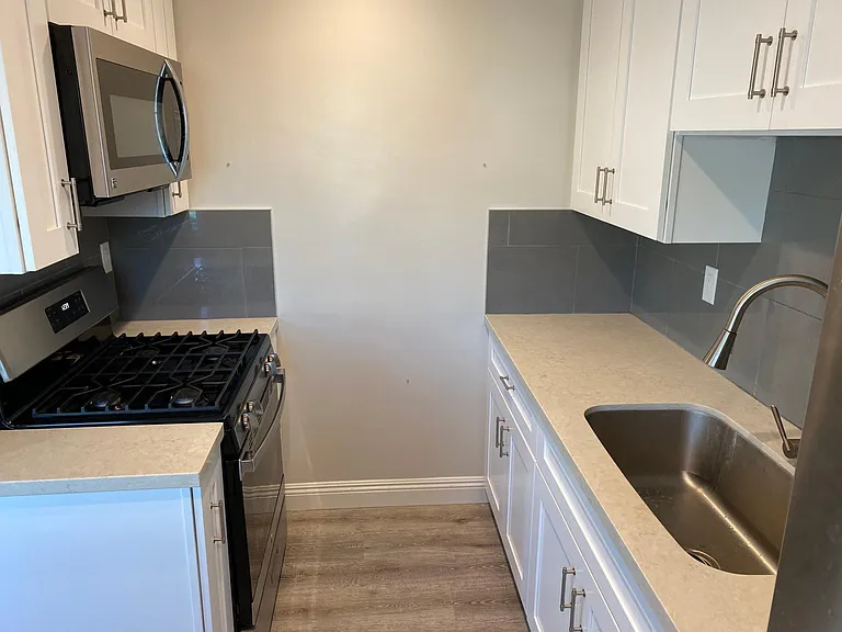 130 Harkness Ave #2 — Photo 2