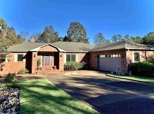 15 Ostento Way, Hot Springs Village, AR 71909