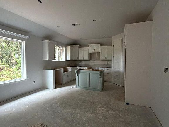 5th image of 362 McNeal Heritage Cir