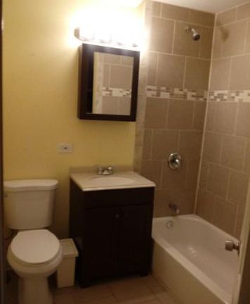 2nd image of 3442-1 Emerald Ave #1F